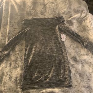 NWT JustFab - Medium - black, white, and gray, long blouse